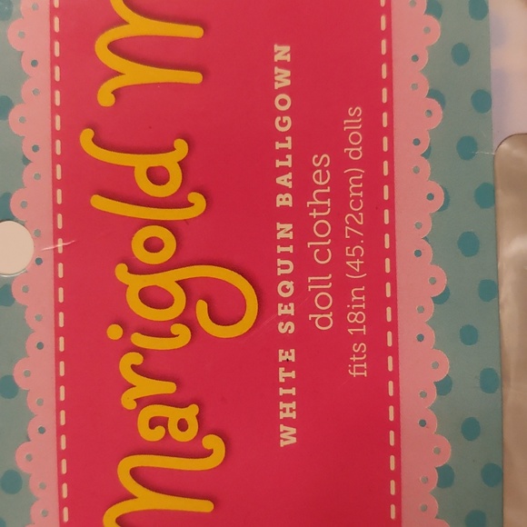 Our generation 18" doll by battat, new white sequin ballgown, sunglasses lot - Picture 13 of 16